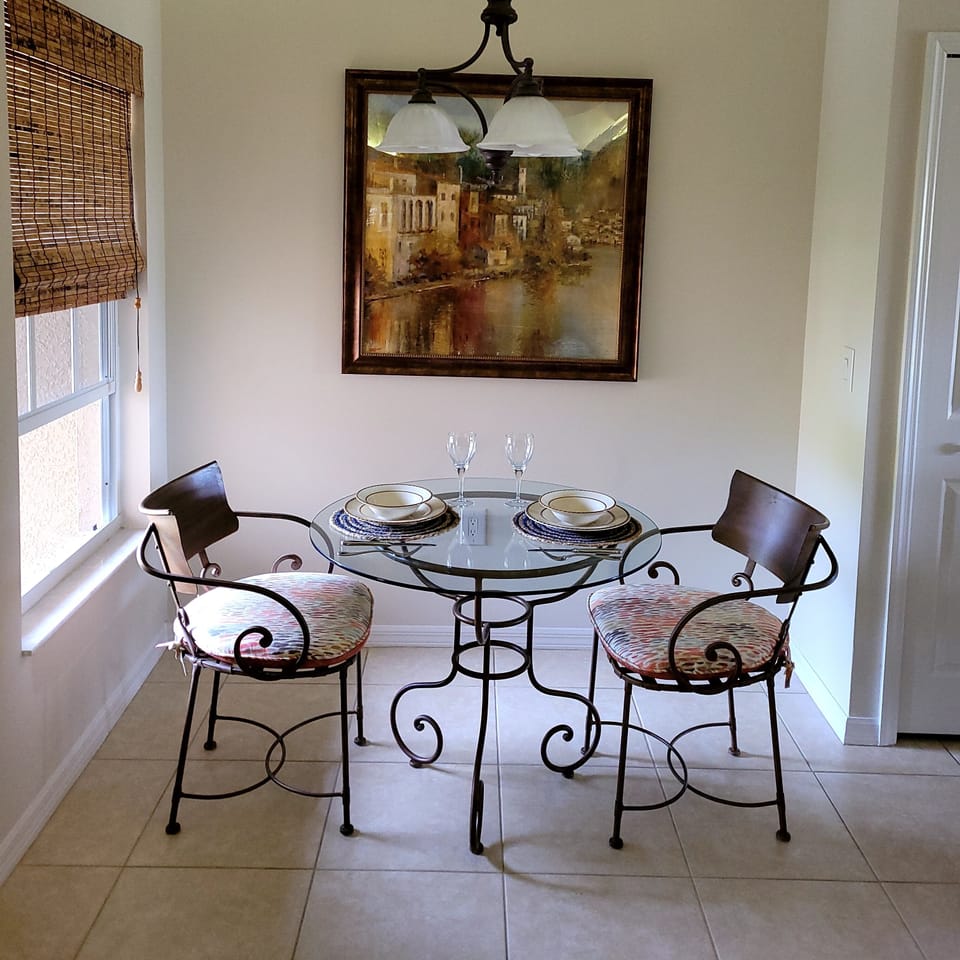 2024 Breakfast Nook