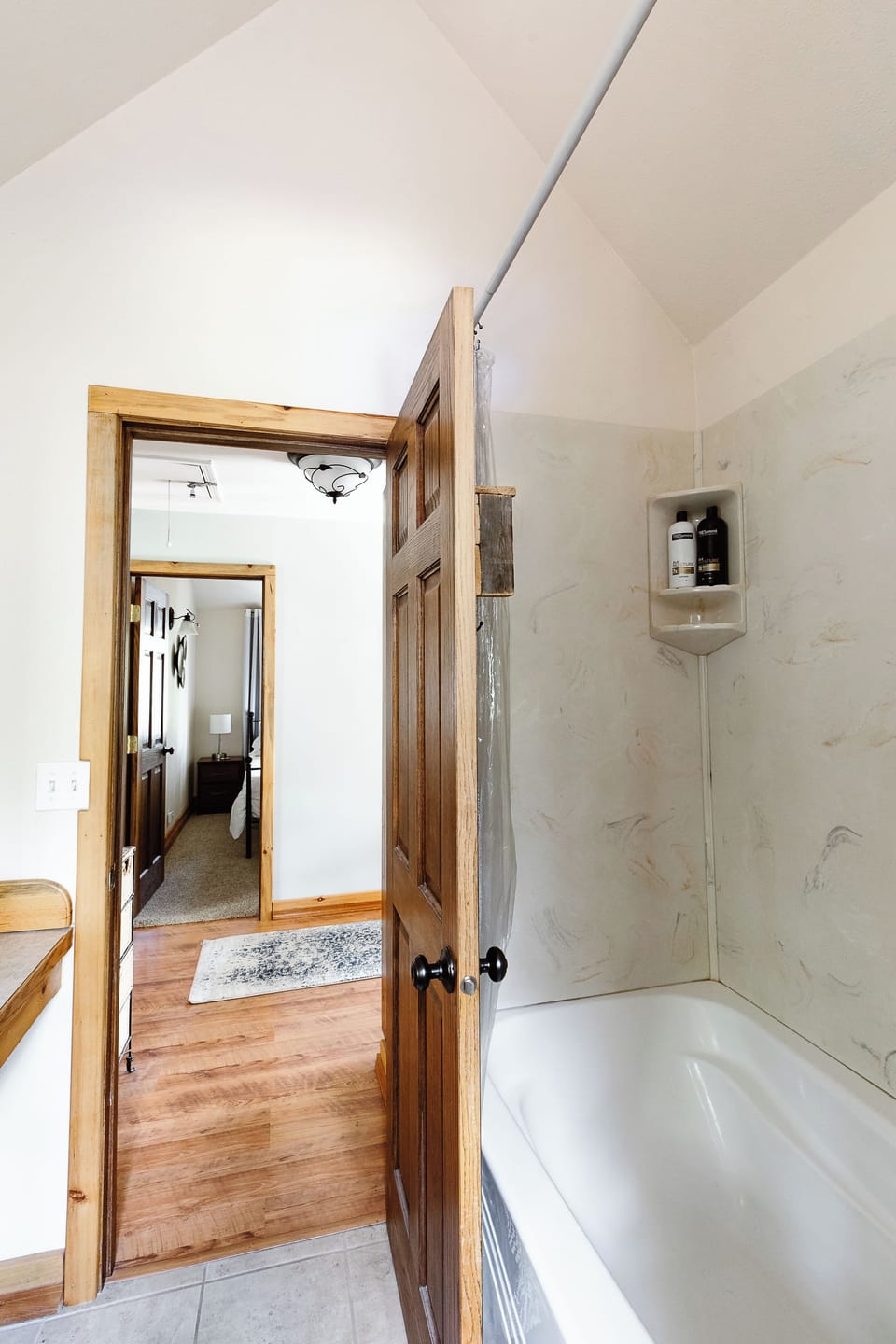 Upstairs full bath