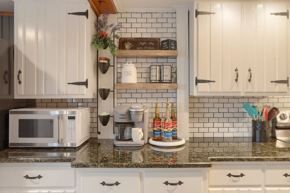 Our well-appointed coffee and tea area with Keurig for single or multiple cups. 