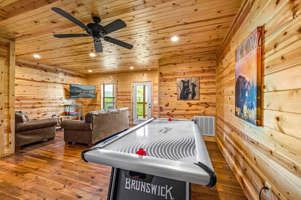 Lower living area and game room 