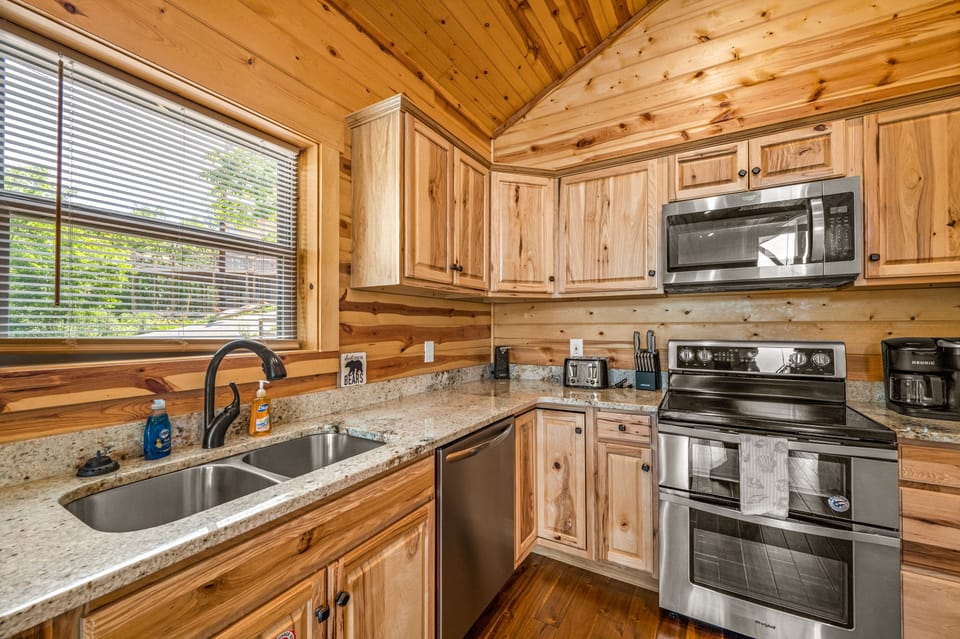 Fully equipped kitchen 
