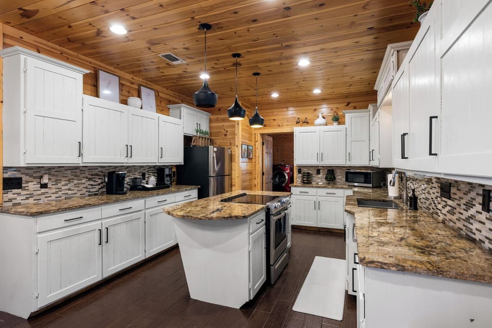 Kitchen | 1st Floor | Drip & Keurig Coffee Makers | Dishwasher | Cooking Basics
