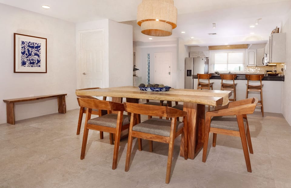 In the morning, sip your coffee and plan out your day, and in the evening, grab a drink and kick back!