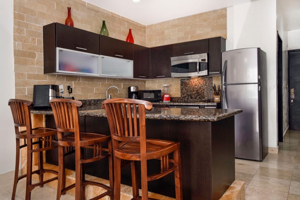 Fully equipped kitchen