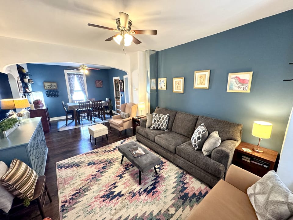 Beautiful, cozy yet chic living room and dining room! Lots of room for guests!