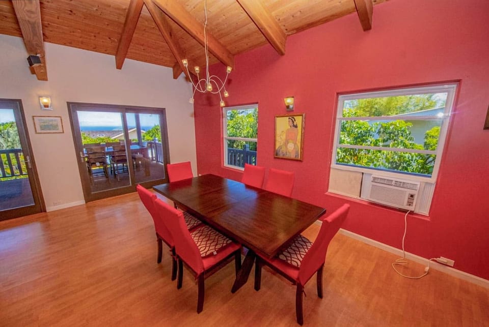 Elegant ocean view dining area!