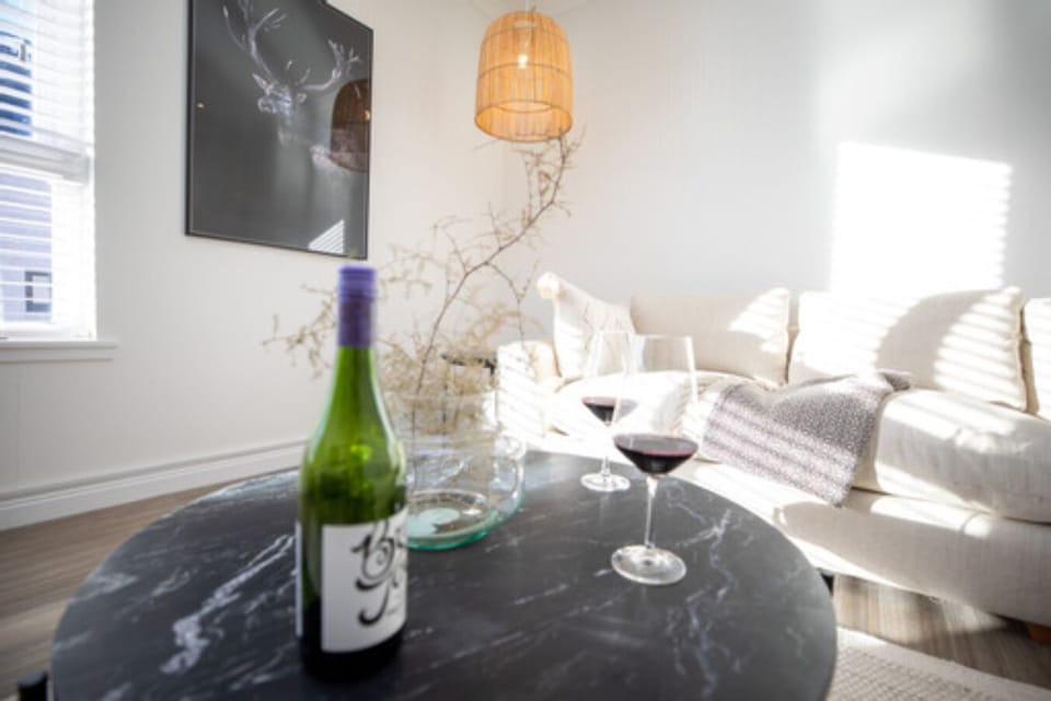 Enjoy and relax in the lounge