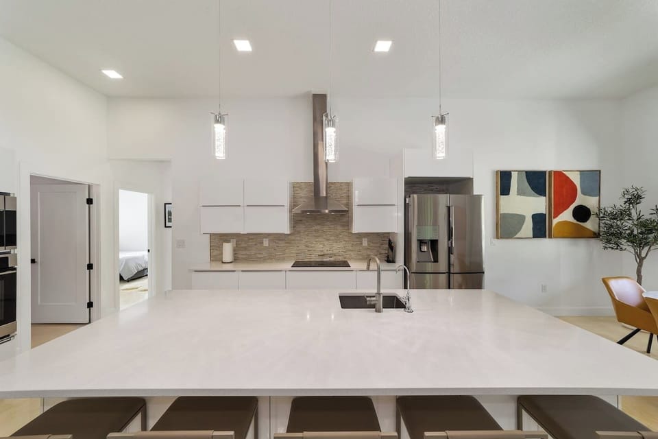 Open Concept Kitchen with Expansive Island seating 5