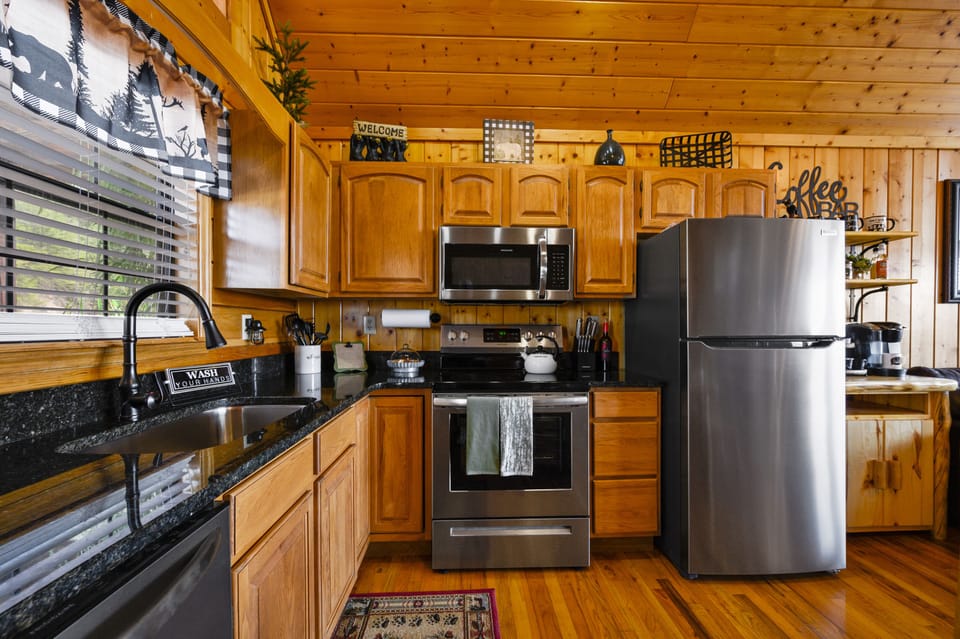 Brand new fully stock kitchen for all your cooking needs 