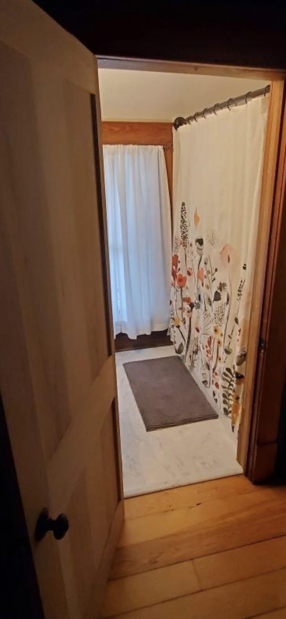 New bathroom door installed 9/8/2022