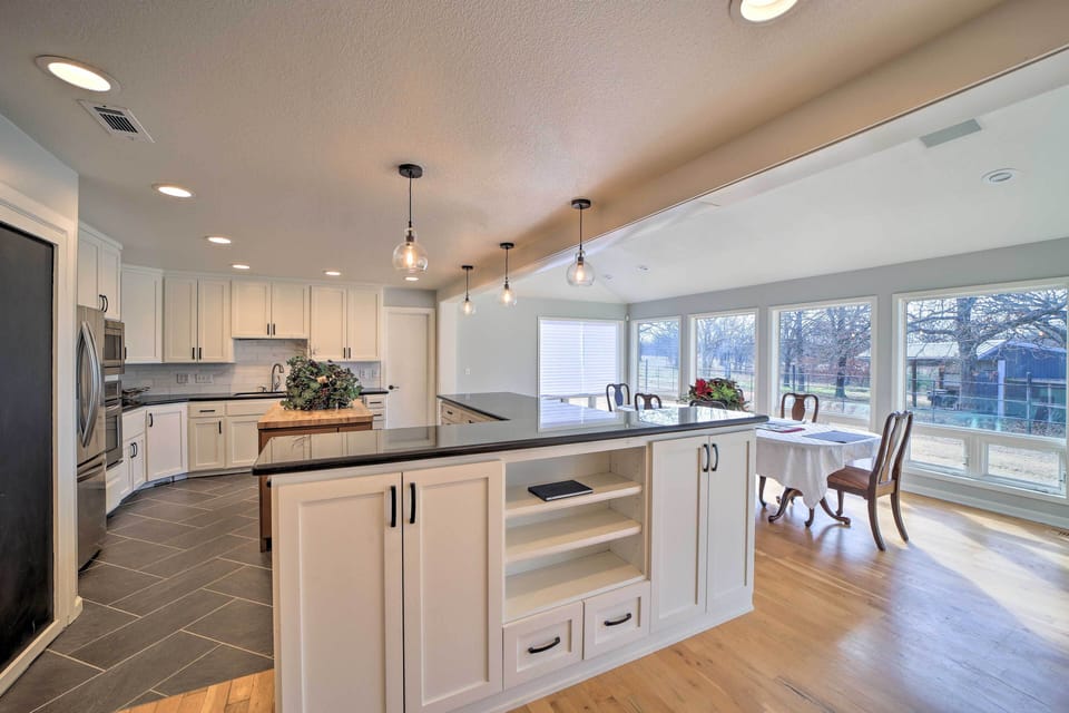 Kitchen | Dishware/Flatware