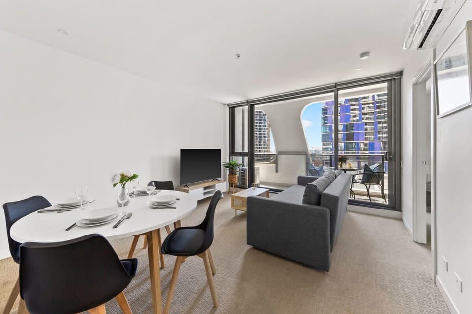 A spacious living & dining area.