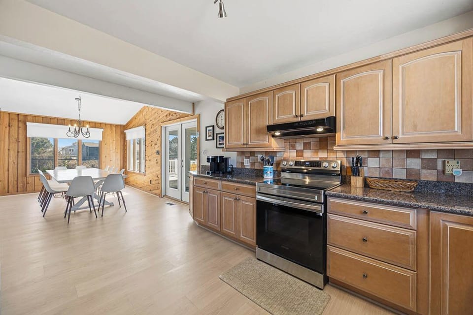 Top-Level Kitchen