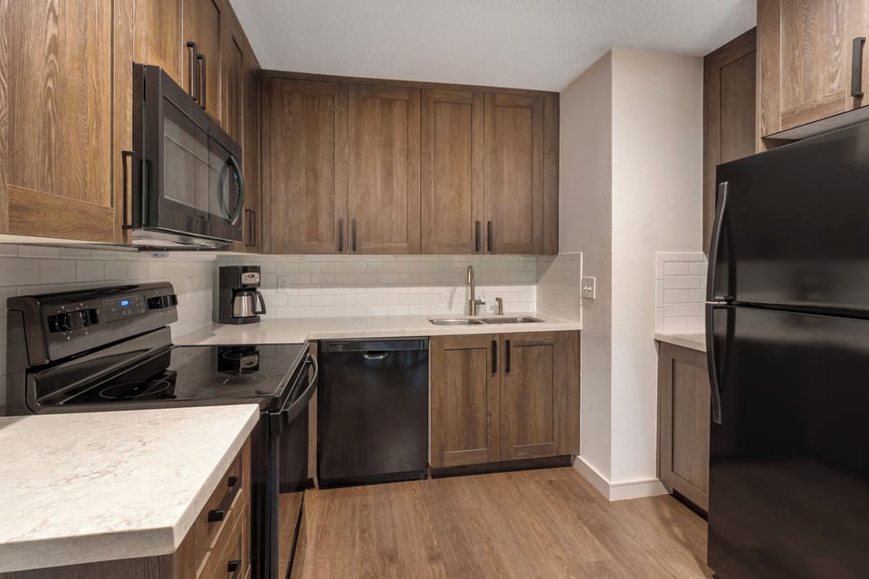 Cook with ease in the updated kitchen with full appliances.