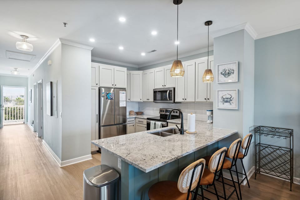 Kitchen & Bar Seating