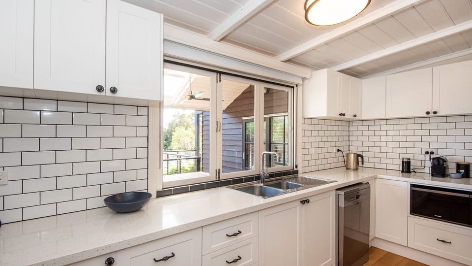 Kitchen with Alfresco Window