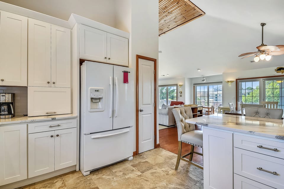 Level 3,Kitchen,