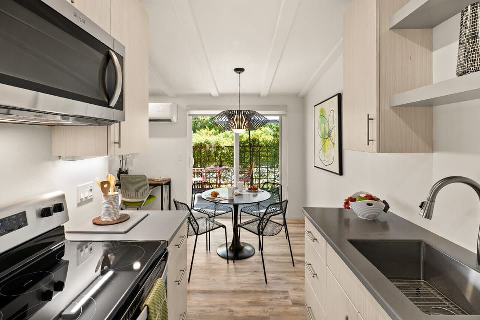 Fully equipped kitchen