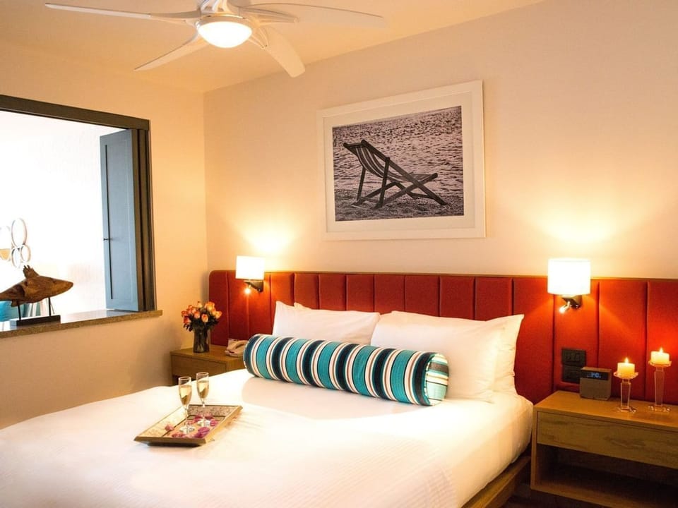 King size bed 