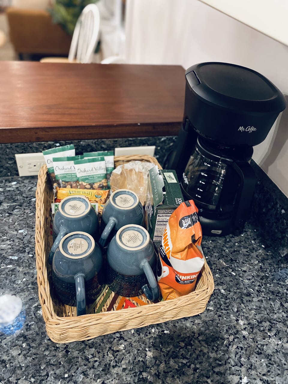 Enjoy complimentary coffee, tea and snacks 