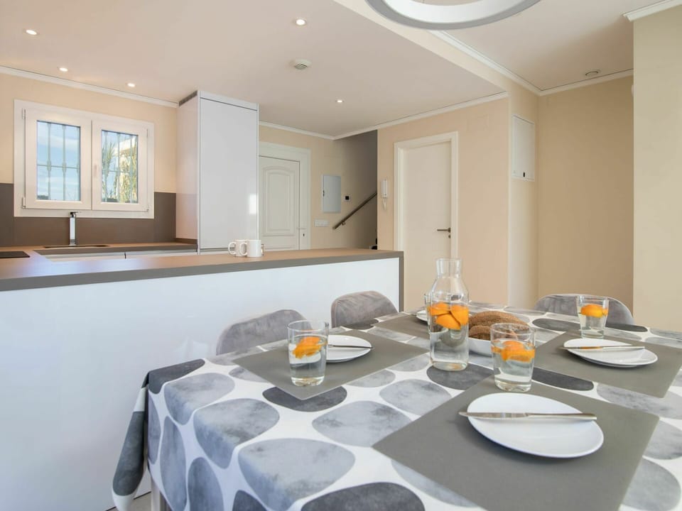 Furniture, Table, Property, Tableware, Food, Cabinetry, Dishware, Chair, Countertop, Kitchen