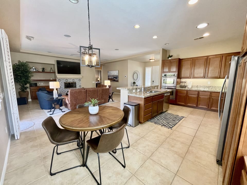 Breakfast nook