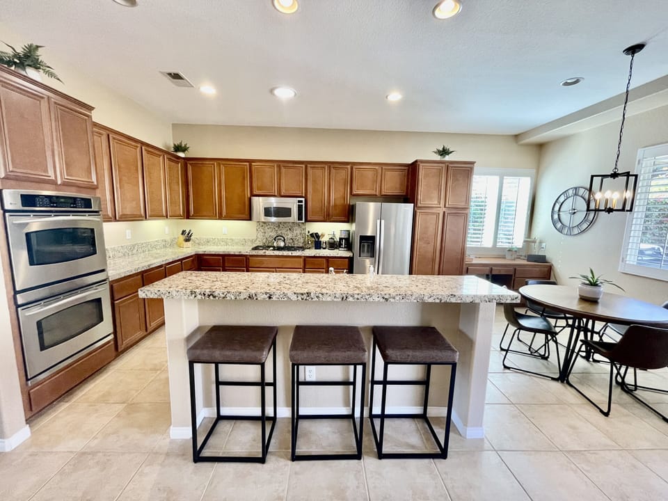 Spacious, fully stocked kitchen