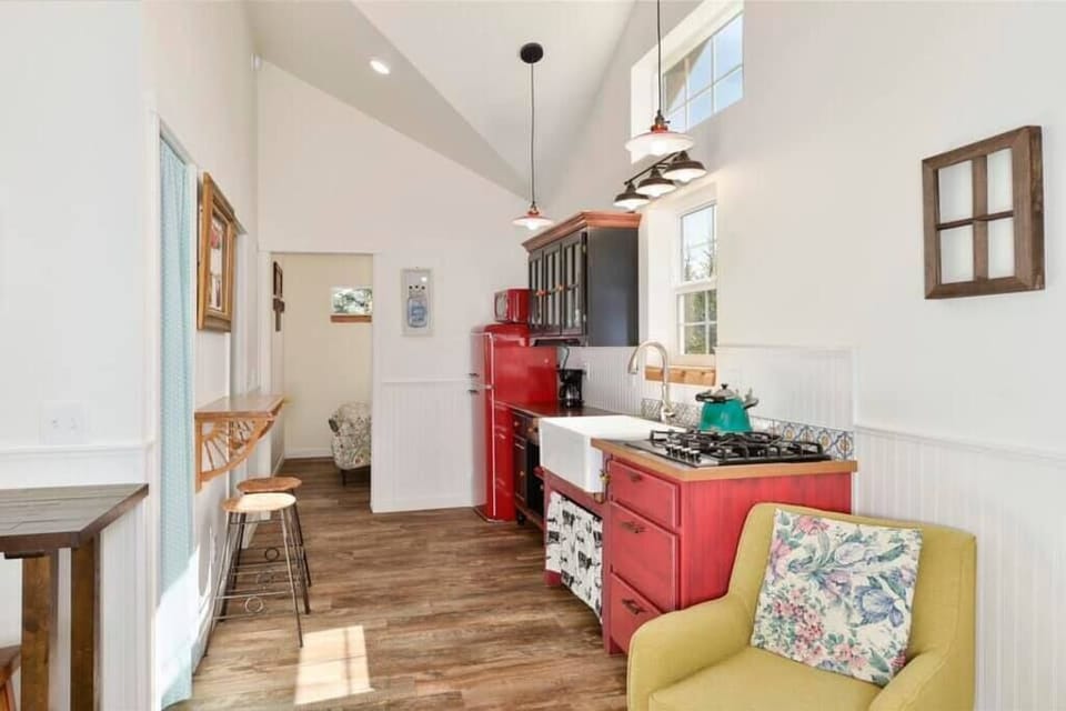 Through the kitchen to the bedrooms!