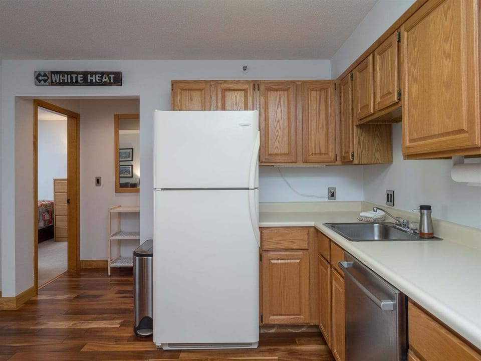 Kitchen area