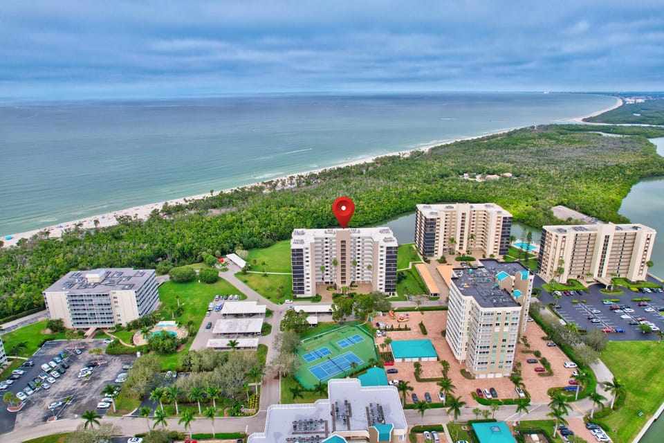 Welcome to Vanderbilt Surf Colony 1 - 11 Bluebill Avenue