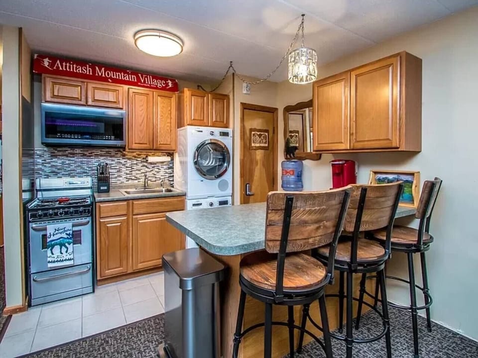 Fully equipped kitchen