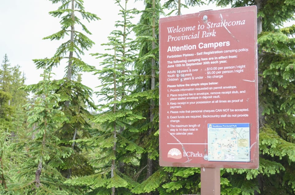 World Class Hiking at Strathcona Park - 1min drive/15min walk
