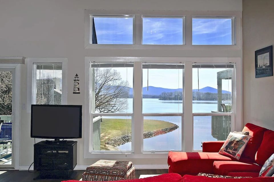 View of Smith Mountain and wide cove for tubing, skiing, paddling, etc