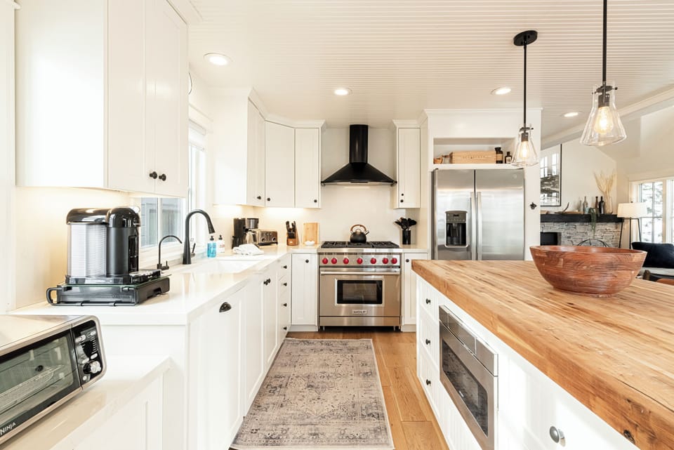 Fully Equipped with All Utensils and Appliances Needed