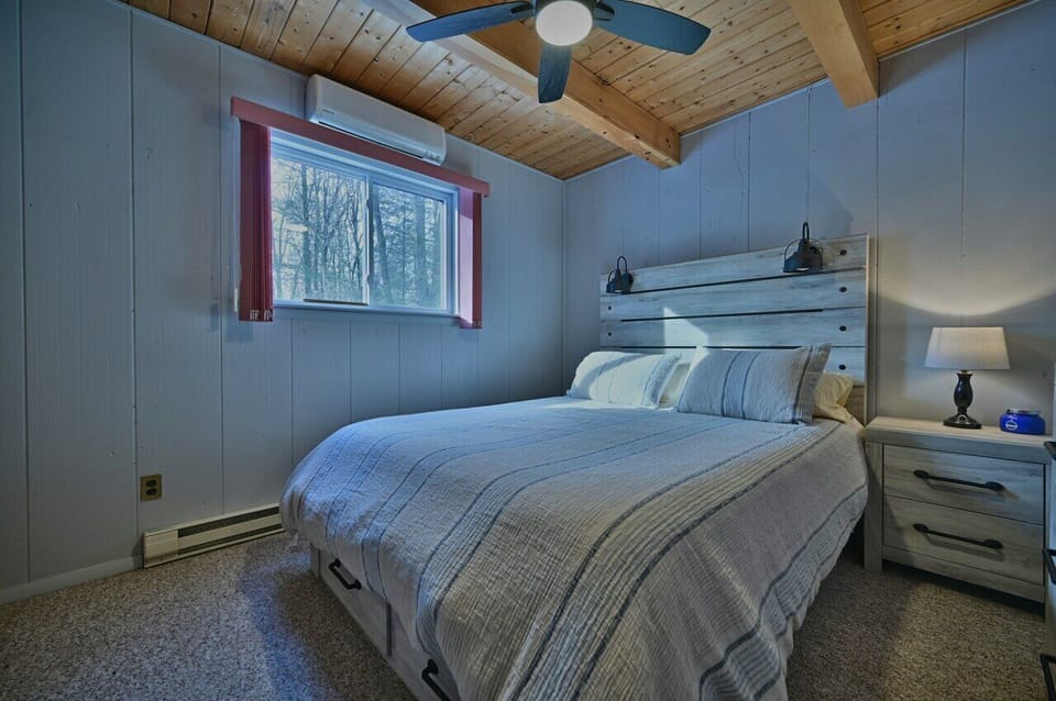 Main floor Bedroom 1