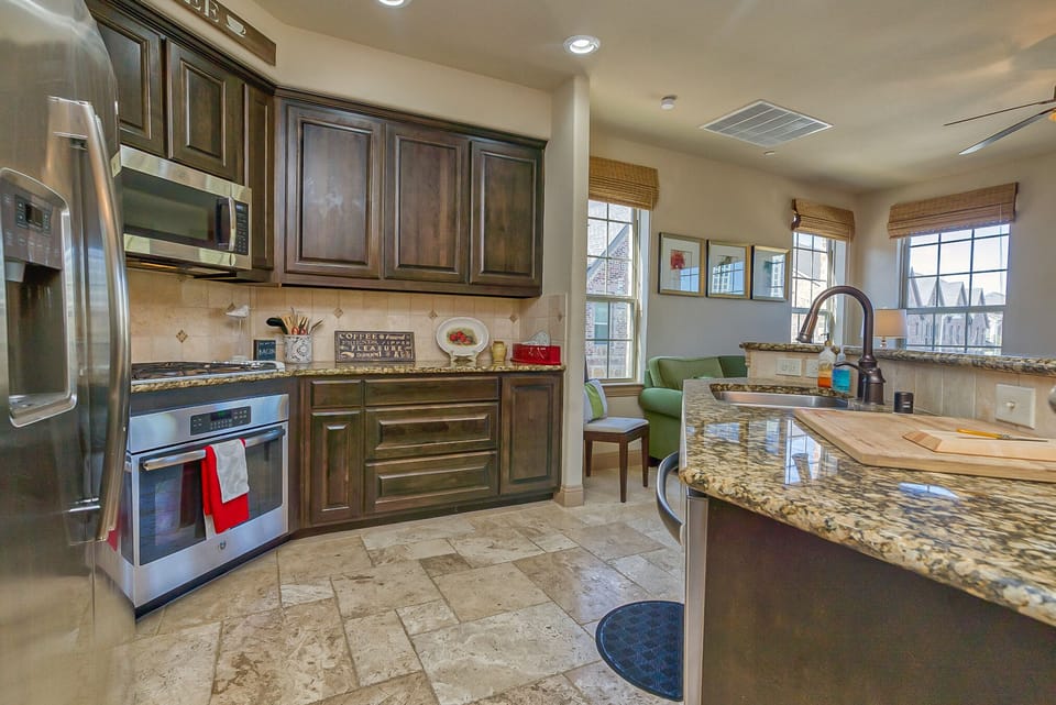 Includes dinnerware, bakeware, cookware, barware, coffee, and tea!