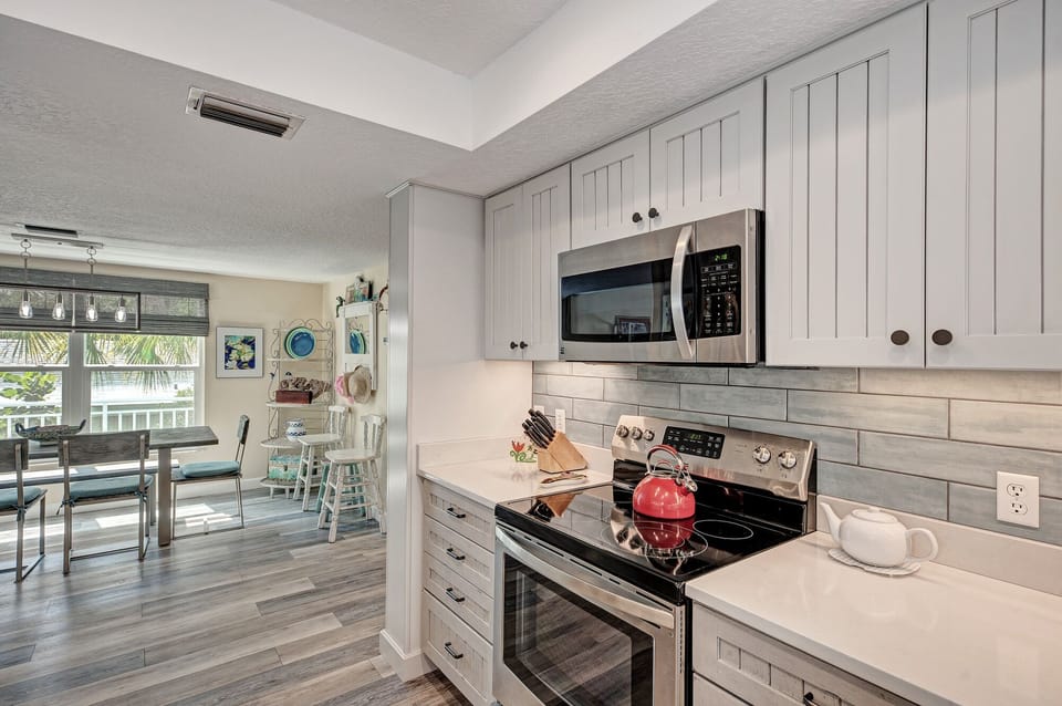 114_Palmetto_Ave_23