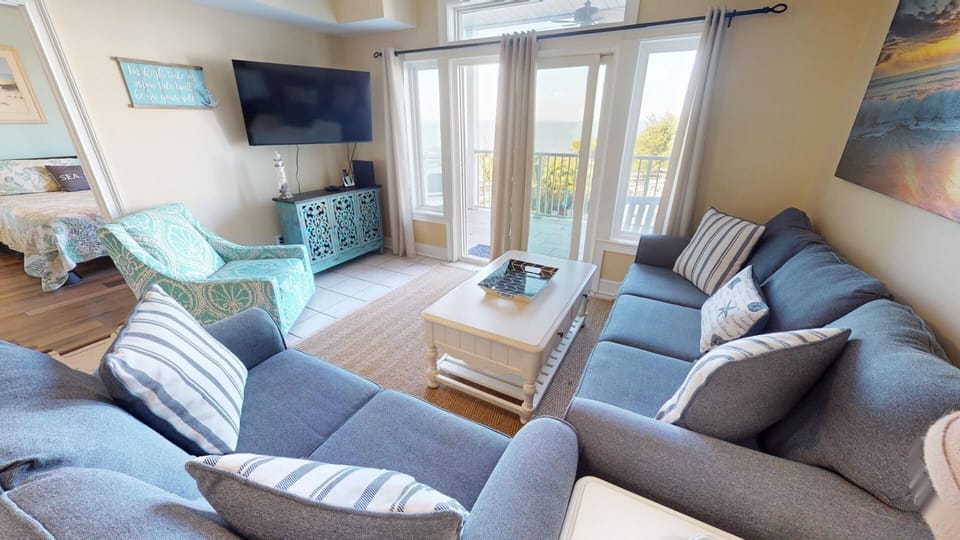 Welcome to Bay View Villas 204