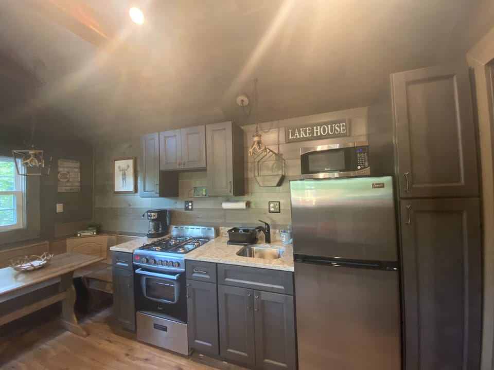 Fully equipped, modern kitchen. 