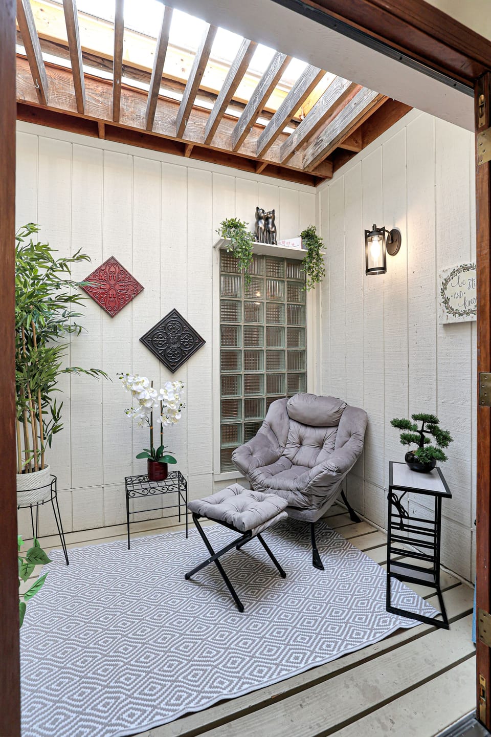 Atrium Relaxation Area