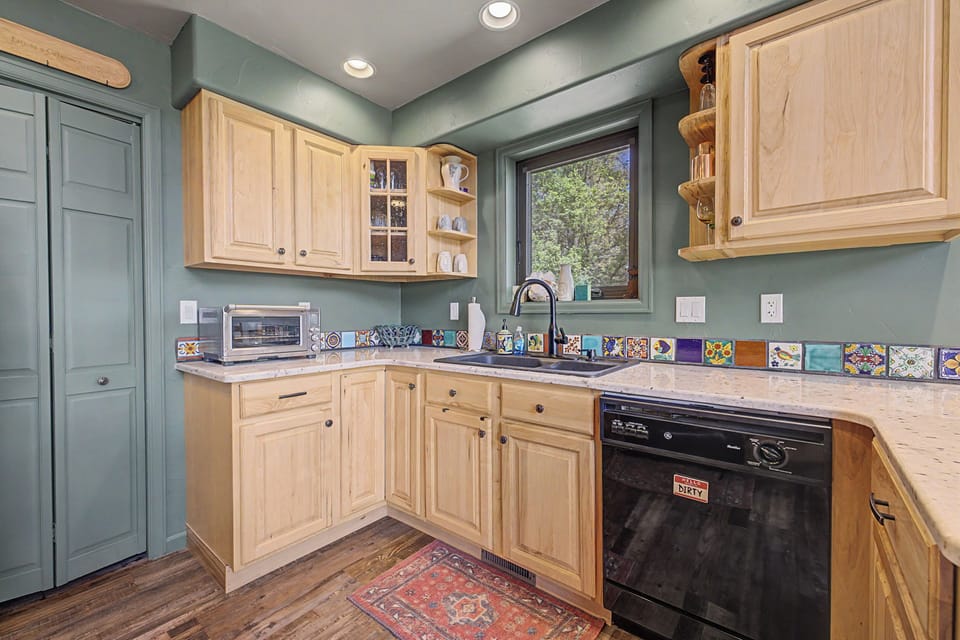There is so much to offer in this efficient space.