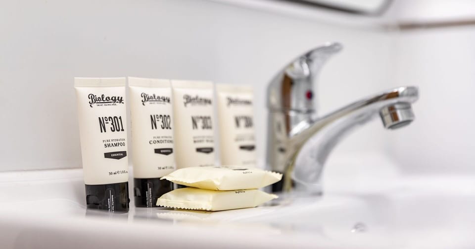 Bathroom amenities