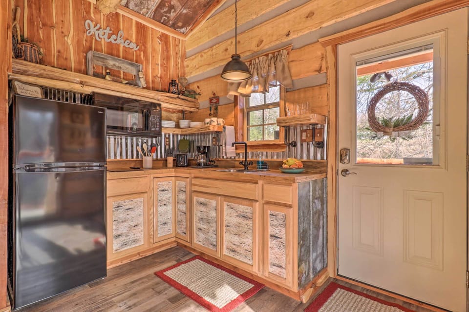 Well-Equipped Kitchen