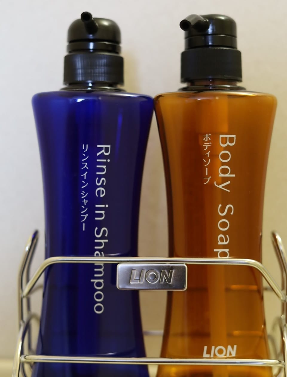 Bathroom amenities
