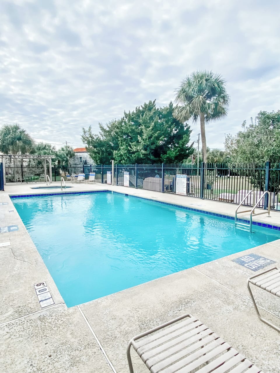 Community pool! 