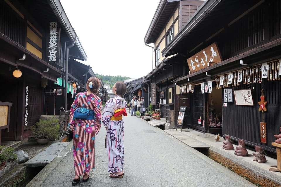 300m to the old townscape