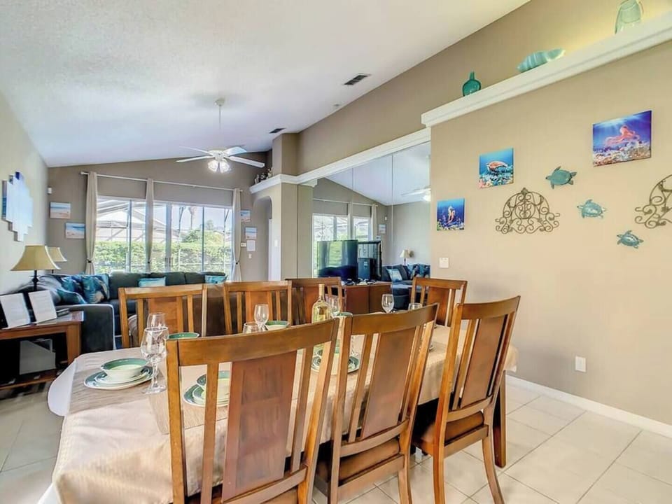 Open layout dining area perfect for group gatherings