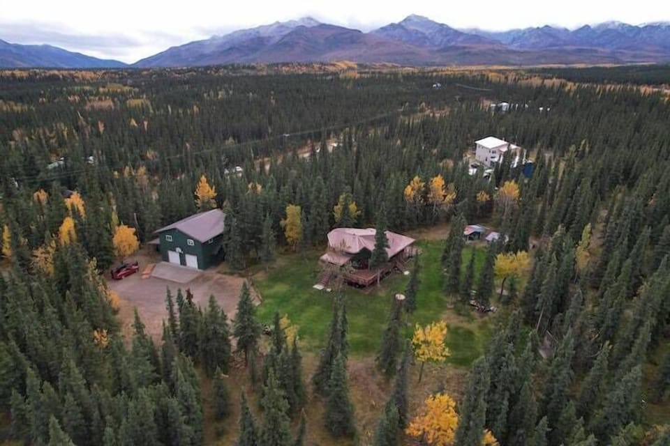 (16) beautiful 5 acre property surrounded by wildlife and mountains