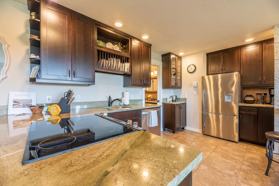 Full kitchen for your convenience