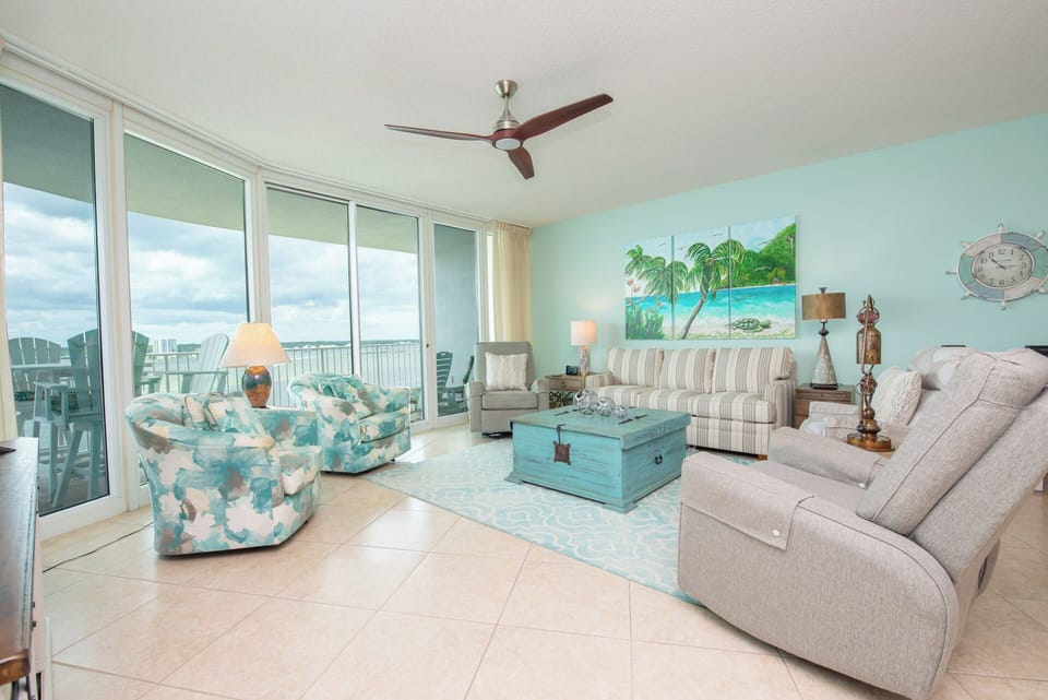 Caribe Resort B806 Living Room